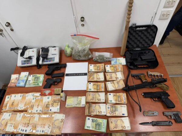 Εξαρθρώθηκε εγκληματική οργάνωση που εξαπατούσε με «πειραγμένες» αντλίες σε βενζινάδικα – 13 συλλήψεις – Πάνω από 25 εκατ. τα παράνομα κέρδη