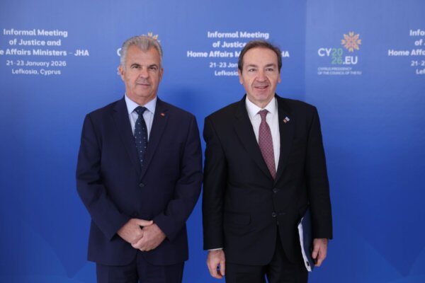Στο Άτυπο Συμβούλιο Υπουργών Δικαιοσύνης και Εσωτερικών Υποθέσεων της Ε.Ε. στην Κύπρο ο Υφυπουργός Δικαιοσύνης κ. Ιωάννης Μπούγας