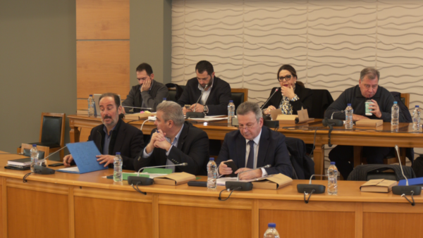 Με μαθητές η συνεδρίαση του Περιφερειακού Συμβουλίου Στερεάς. (video)