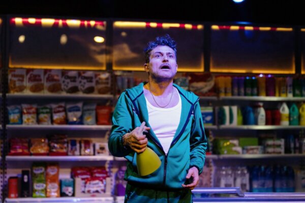 “VANYA”, με τον Γιώργο Καραμίχο στο Δημοτικό Θέατρο Λαμίας