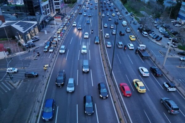 Καθαρά Δευτέρα: Μέτρα της Τροχαίας ενόψει τριημέρου – Σχέδιο δράσης για ασφαλείς μετακινήσεις και μείωση τροχαίων