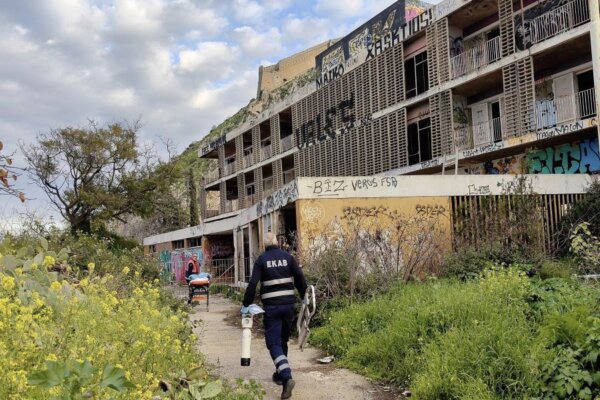 Ναύπλιο: Πτώση μαθήτριας από μεγάλο ύψος στο παλιό ξενοδοχείο Ξενία