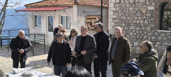 Ανοιξιάτικη Βασιλόπιττα στο Κουμαρίτσι