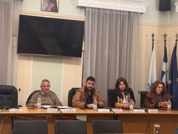 Πραγματοποιήθηκε η ειδική συνεδρίαση Λογοδοσίας της Δημοτικής αρχής του Δήμου Χαλκιδέων (ΦΩΤΟ)