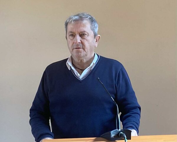 Προκήρυξη διαγωνιστικής διαδικασίας για τη χορήγηση νέων αδειών επαγγελματιών πωλητών υπαίθριου εμπορίου στις Λαϊκές Αγορές της Περιφέρειας Στερεάς Ελλάδας