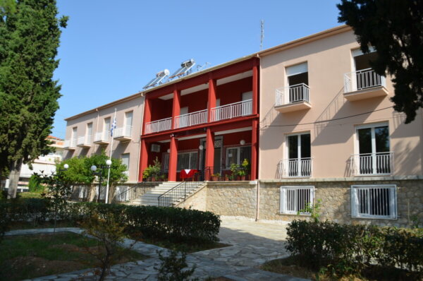 Εισαγωγή μαθητών και μαθητριών στο Πρότυπο Εκκλησιαστικό Γυμνάσιο – Λύκειο Λαμίας «Όσιος Βησσαρίων ο Αγαθωνίτης»