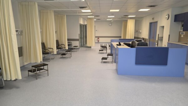 Το καλοκαίρι θα λειτουργήσει το πρότυπο ογκολογικό κέντρο του νοσοκομείου της Λαμίας