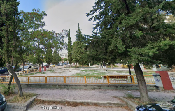 Άνδρας βρέθηκε νεκρός σε πάρκο στη Λαμία