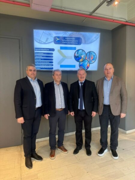 Με επιτυχία πραγματοποιήθηκε η ημερίδα για τα τεχνικά επαγγέλματα στη Λαμία (ΦΩΤΟ)