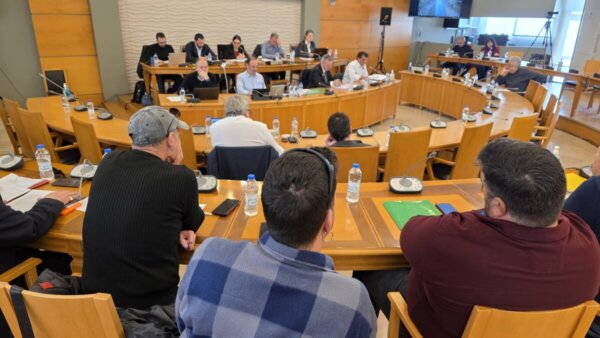 Η άρδευση της Κωπαΐδας στο Περιφερειακό Συμβούλιο. Αγωνία για την Υλίκη. (φωτο video)