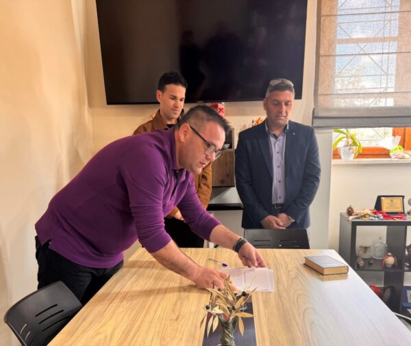 Ο Δήμος Στυλίδας καλωσορίζει δύο νέους υπαλλήλους