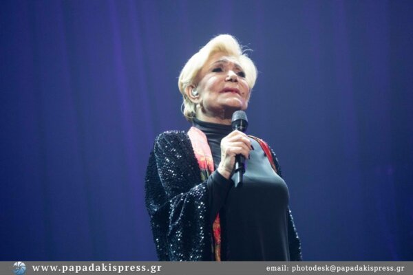 Την Τρίτη η κηδεία της Μαρινέλλας – Σε προσκύνημα η σορός της στη Μητρόπολη Αθηνών