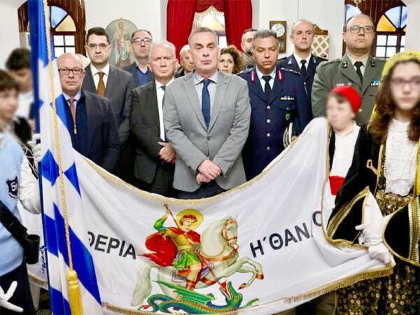 Η Λιβαδειά τίμησε την επέτειο ευλογίας της σημαίας της επανάστασης και την απελευθέρωση της πόλης την 1η Απριλίου 1821 (ΦΩΤΟ)