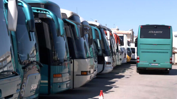 Αυξημένη κίνηση στα ΚΤΕΛ Φθιώτιδας – Δωρεάν μετακινήσεις για Πάσχα στα χωριά (video)