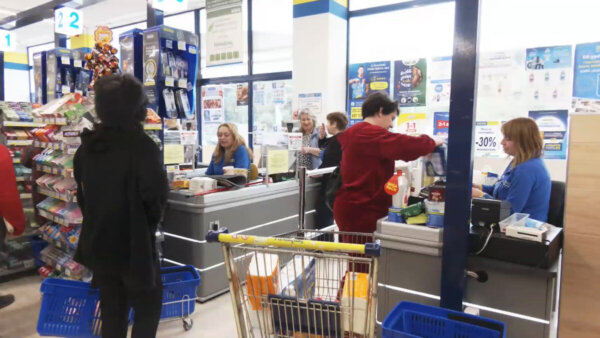 Προετοιμασίες κι αγορές για το πασχαλινό τραπέζι (video)