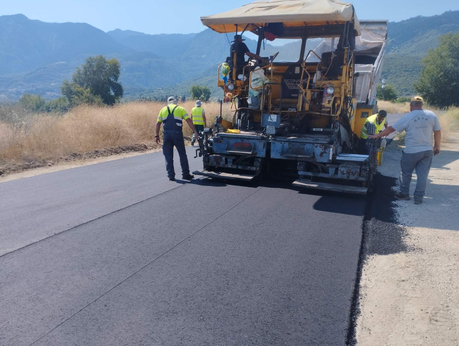 Περιφέρεια Στερεάς: Ξεκινά οδικό έργο στη Φωκίδα