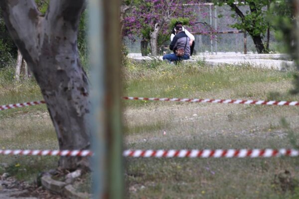 Ζωγράφου: Πολίτης εντόπισε χειροβομβίδα στην Πανεπιστημιούπολη