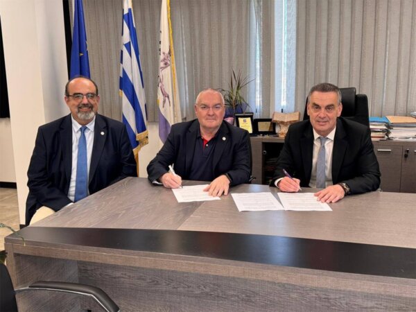 Συνάντηση εργασίας για τη λειτουργία Τμημάτων Μεταπτυχιακών Σπουδών στον Δήμο Λεβαδέων (ΦΩΤΟ)