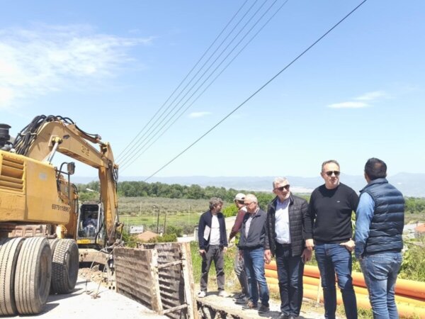 Επίσκεψη Δημάρχου Λαμιέων στο έργο «Κατασκευή δικτύων αποχέτευσης οικισμών Λεκάνης Σπερχειού με αποδέκτη την εγκατάσταση επεξεργασίας λυμάτων Λαμίας και Λειανοκλαδίου – Υπάτης »