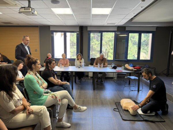 Διοργάνωση σεμιναρίου Καρδιοαναπνευστικής Αναζωογόνησης (ΚΑΡΠΑ) και χρήσης Αυτόματου Εξωτερικού Απινιδωτή για τους υπαλλήλους του Δήμου Λαμιέων