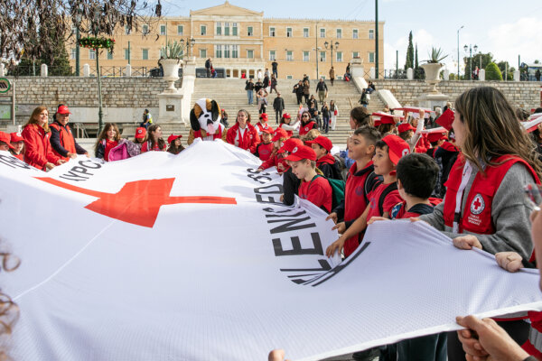 Ελληνικός Ερυθρός Σταυρός: Αυτοφροντίδα και διαχείριση άγχους στις Πανελλαδικές Εξετάσεις (video)