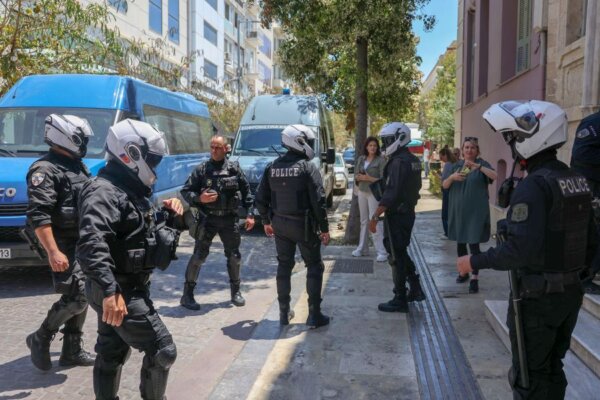 Στον εισαγγελέα οι 16 για τη «συμμορία της Κρήτης»: Ναρκωτικά, όπλα και απάτη με επιδοτήσεις ΟΠΕΚΕΠΕ