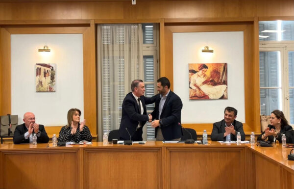 Στο Δ.Σ. του Δήμου Λεβαδέων ο Περιφερειάρχης Στερεάς Φάνης Σπανός