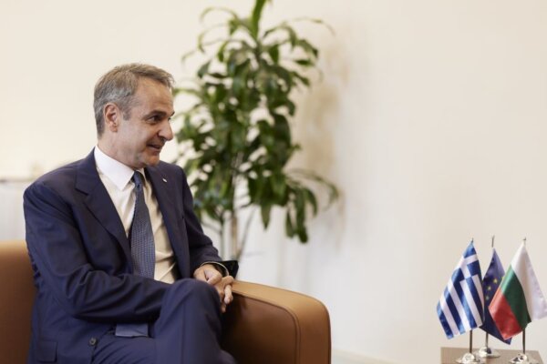Μητσοτάκης από τη Σόφια: Νέο ευρωπαϊκό εργαλείο δανεισμού για την άμυνα, κοινό μέτωπο Ελλάδας και Βουλγαρίας για την ανταγωνιστικότητα