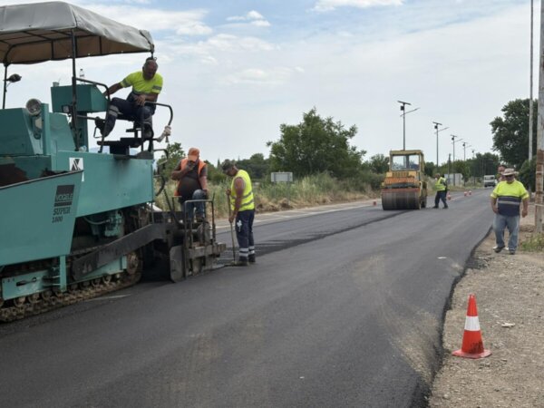 Συνεχίζονται οι εργασίες αποκατάστασης στην ΕΟ38 Αμούρι – Ζηλευτό, στο ύψος του κόμβου Λουτρών Υπάτης (video)