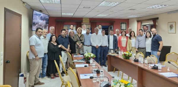7η συνεδρίαση Δ.Σ. Π.Ε.Δ. Στερεάς Ελλάδας στα Ψαχνά: Απότιση φόρου τιμής στη μνήμη του αείμνηστου Γιώργου Ψαθά, τ. Δημάρχου Διρφύων – Μεσσαπίων
