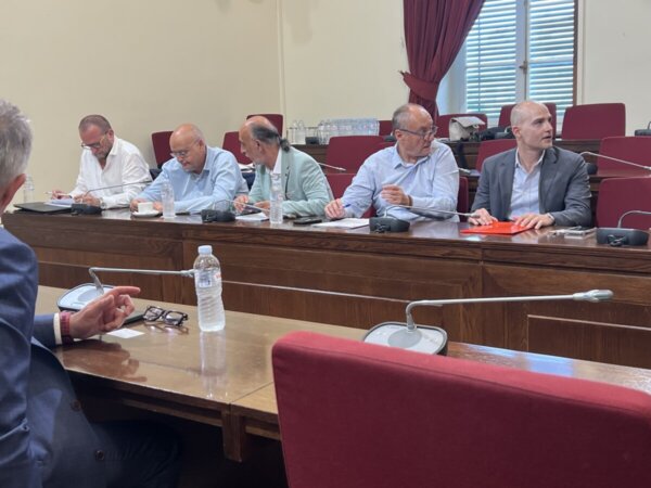 Η ΕΛΟΠΥ συμμετέχει στην Ειδική Μόνιμη Επιτροπή Περιφερειών της Βουλής των Ελλήνων