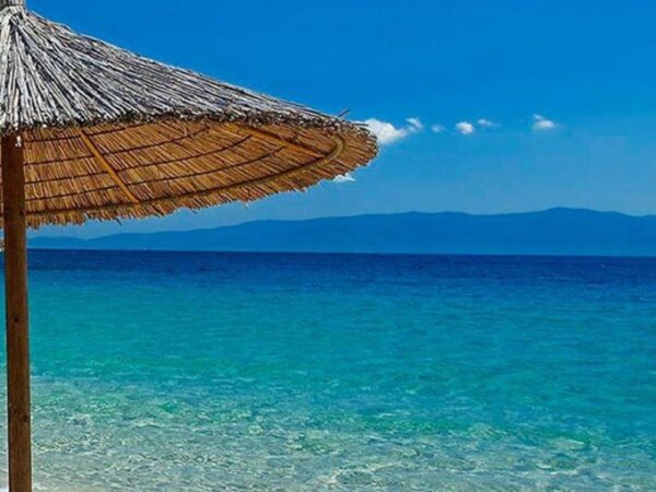 Δωρεάν δρομολόγια μεταφοράς πολιτών στις παραλίες του Δήμου Διστόμου Αράχωβας Αντίκυρας