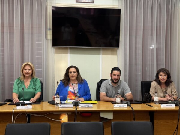 Εκλέχτηκαν τα νέα μέλη του Προεδρείου του Δημοτικού Συμβουλίου και τα νέα μέλη της Δημοτικής Επιτροπής του Δήμου Χαλκιδέων
