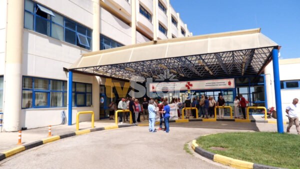 Νέα τρίωρη στάση εργασσίας στο Νοσοκομείο της Θήβας.(video)