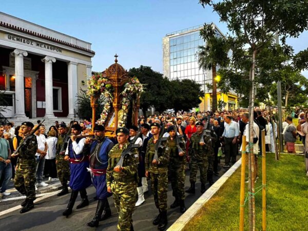 Με λαμπρότητα ο Εορτασμός της Πολιούχου Χαλκίδας, Αγίας Παρασκευής