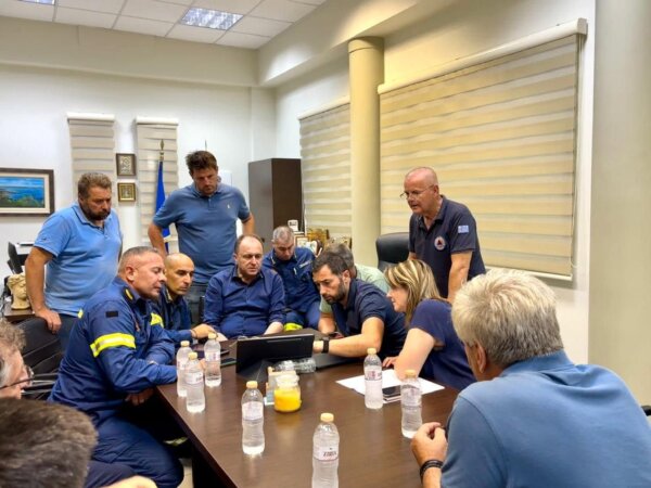 Δράσεις των υπηρεσιών Πολιτικής Προστασίας της Περιφέρειας για την αντιμετώπιση των πυρκαγιών (ΦΩΤΟ)