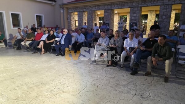 Κλιμάκιο του ΠΑΣΟΚ στην Αμφίκλεια για τα αγροτικά προβλήματα. (video)