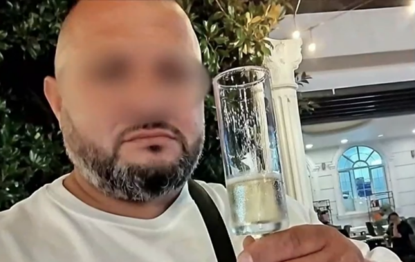 Γυναικοκτονία στη Νέα Σμύρνη: Προμελετημένο έγκλημα βλέπουν οι Αρχές – Μαρτυρίες για παθολογική ζήλια και απειλές