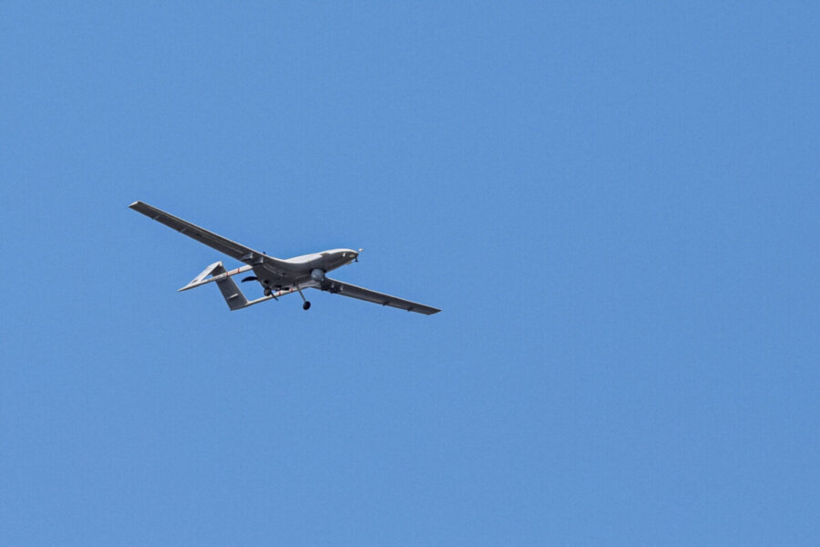 FILE PHOTO: A Bayraktar TB2 unmanned combat aerial vehicle is seen during a demonstration flight at Teknofest aerospace and technology festival in Baku, Azerbaijan, May 27, 2022. REUTERS/Aziz Karimov/File Photo
