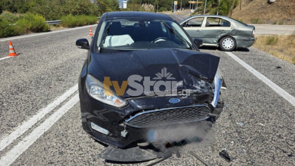 Τροχαίο στην εθνική οδό Θερμοπυλών Ιτέας. Στο νοσοκομείο πατέρας και γιος. (φωτο video)