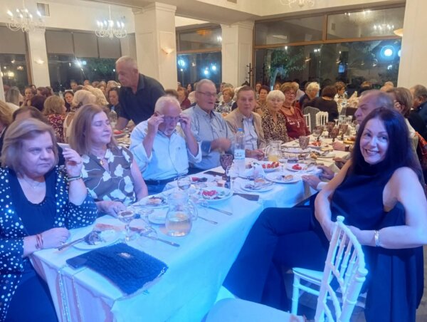 Με επιτυχία πραγματοποιήθηκαν οι εορταστικές εκδηλώσεις των ΚΑΠΗ Θήβας και Βαγίων για την Παγκόσμια Ημέρα Τρίτης Ηλικίας