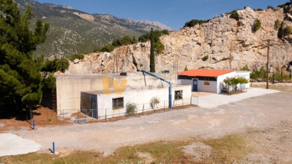 Colpo grosso από το δήμο Διστόμου Αράχωβας Αντίκυρας. Καλεί την ΕΥΔΑΠ να πληρώσει για την ύδρευση του ταχυδιυλιστηρίου.(video)