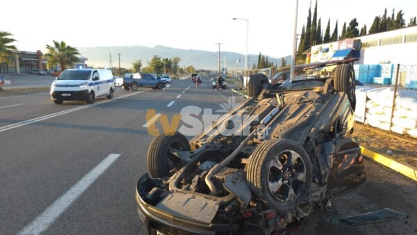 Τροχαίο ατύχημα στην είσοδο της Λαμίας. Στο νοσοκομείο οι δύο οδηγοί. (φωτο  video)
