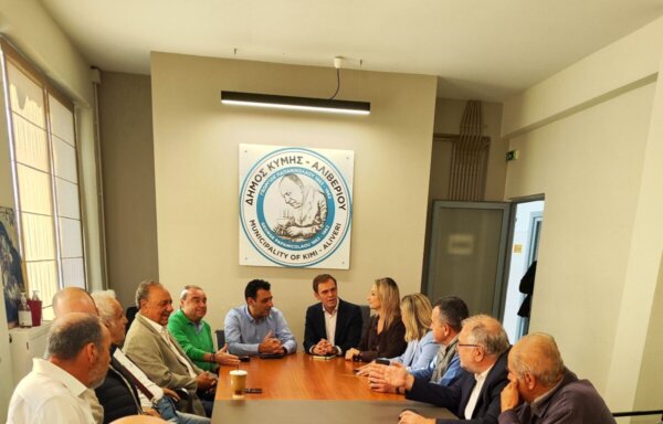 Περιοδεία κλιμακίου του ΠΑΣΟΚ στο Δήμο Κύμης–Αλιβερίου
