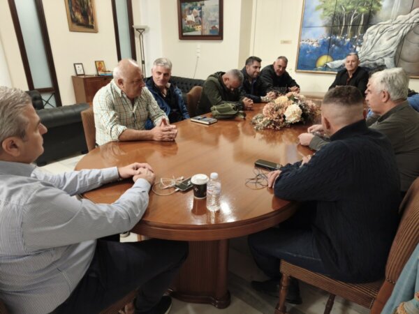 Σύσκεψη για τις παρεμβάσεις στο οδικό δίκτυο των τοπικών κοινοτήτων του Δήμου Λαμιέων (ΦΩΤΟ)